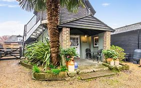 Hunston Mill Self Catering Dog Stay For Free